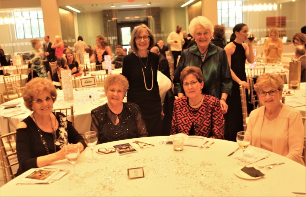 womens-committee-3