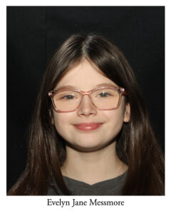 Evelyn Jane Messmore as Hendrika/Ensemble